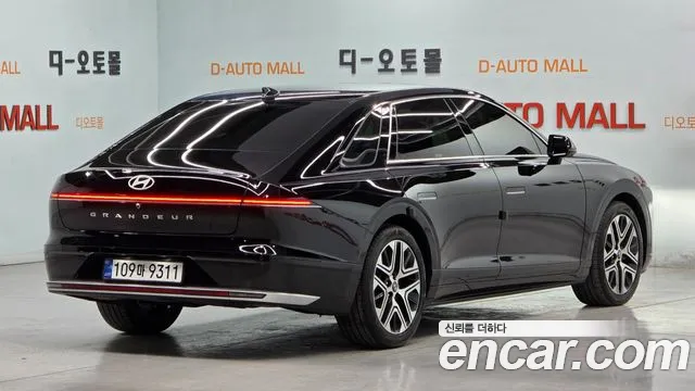 Hyundai Grandeur GN7 — Фото автомобиля 2