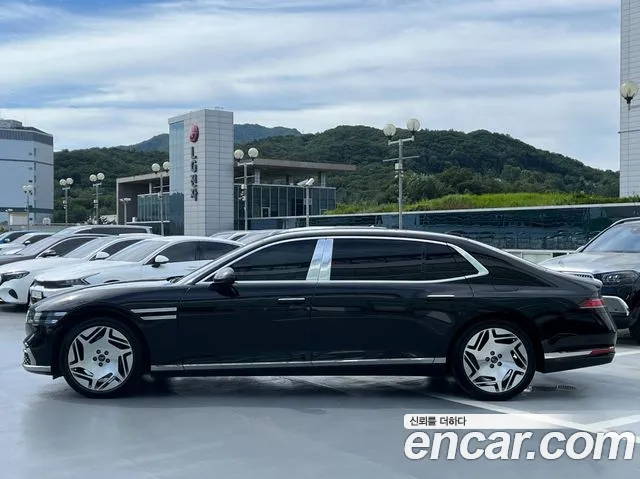 Genesis G90 — Фото автомобиля 17