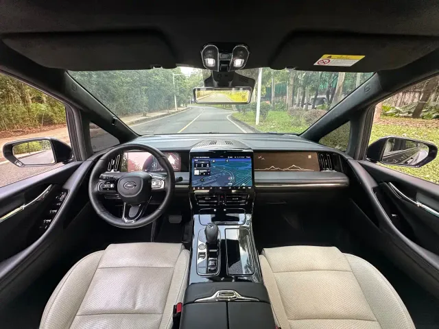 GAC Trumpchi M8 — Фото автомобиля 5