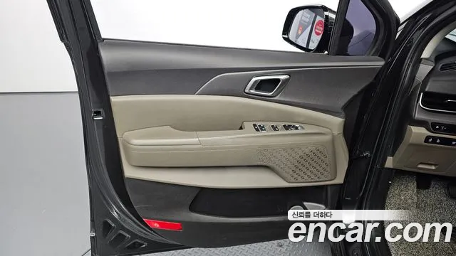 Kia Carnival 4th Gen — Фото автомобиля 13