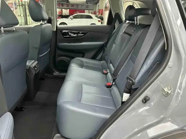 Nissan X-Trail — Фото автомобиля 20