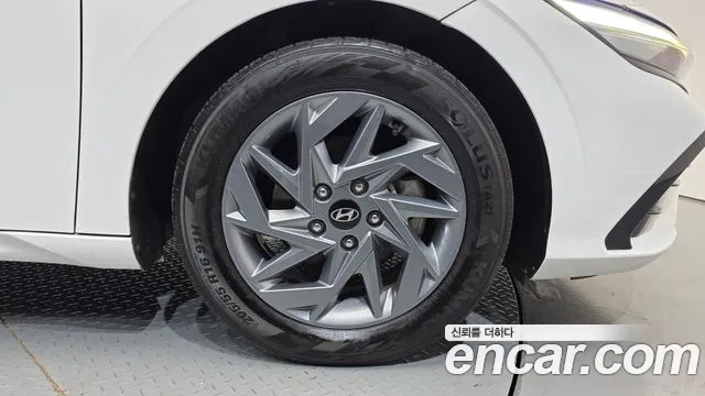 Hyundai AVANTE Новый Avante (CN7) — Фото автомобиля 5