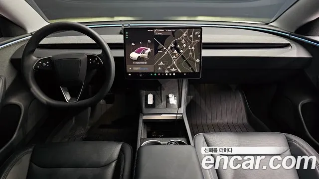Tesla Model 3 — Фото автомобиля 7