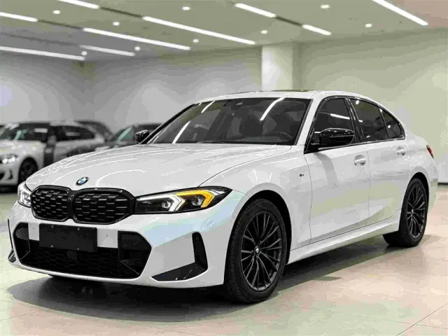 Фотография автомобиля — BMW 3 Series
