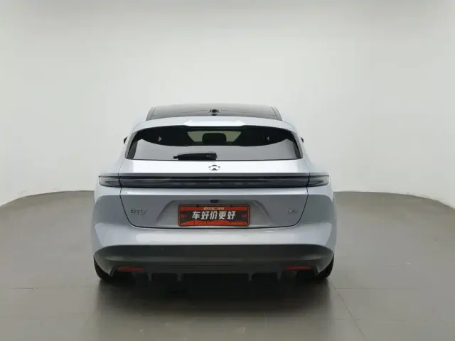 Nio ET5 Touring — Фото автомобиля 4