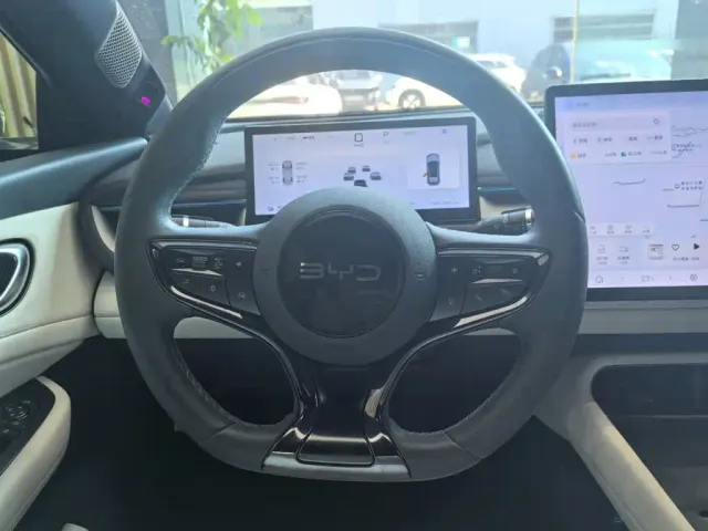BYD Seal 06 GT — Фото автомобиля 9