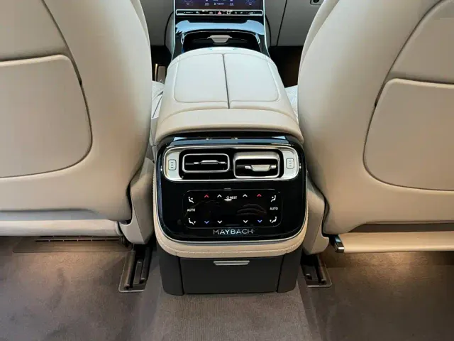 Mercedes-Benz Maybach S-Class — Фото автомобиля 16