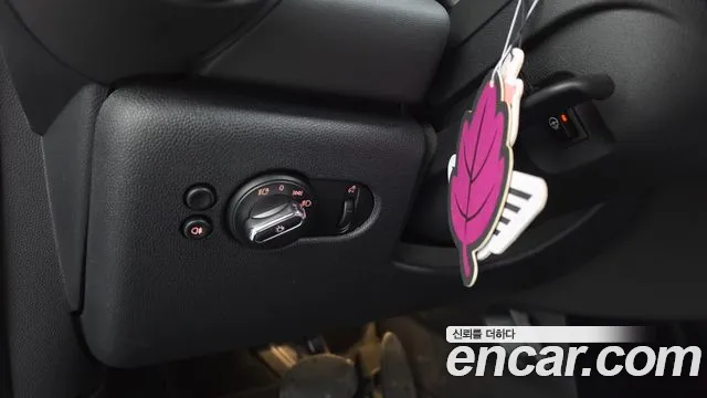 Mini Cooper Cooper Classic Plus — Фото автомобиля 26