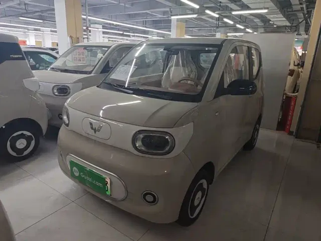 Фотография автомобиля — Wuling Hongguang Mini EV