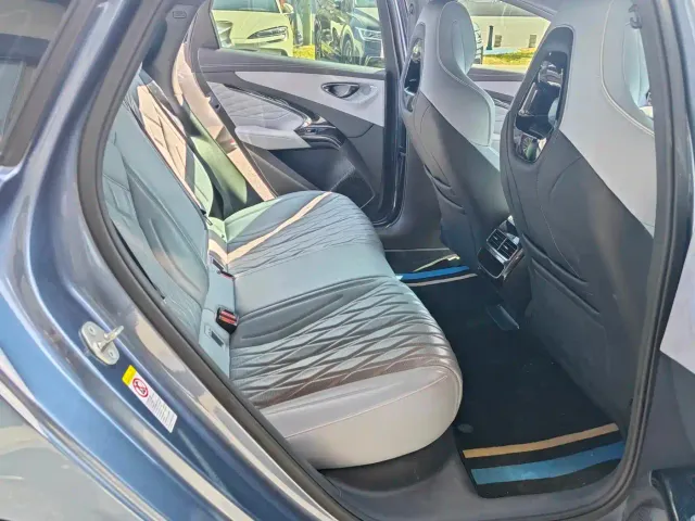 BYD Seal — Фото автомобиля 12