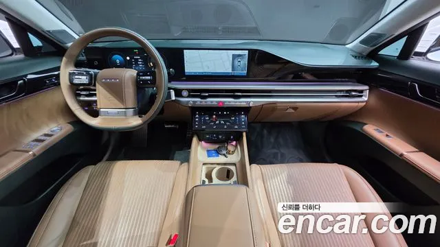 Hyundai Grandeur Grandeur (GN7) 2.5 Бензин 2WD — Фото автомобиля 6
