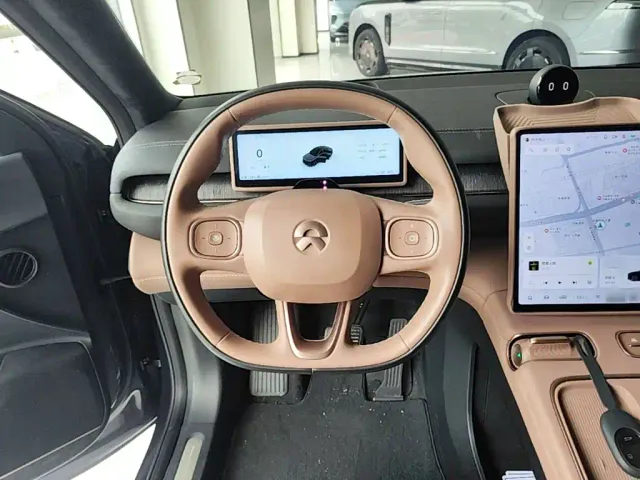 Nio EC6 — Фото автомобиля 6