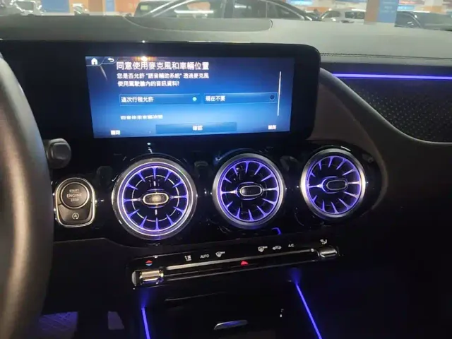 Mercedes-Benz GLA-Class — Фото автомобиля 17