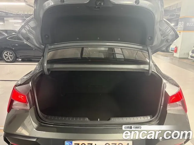 Hyundai Avante CN7 — Фото автомобиля 18