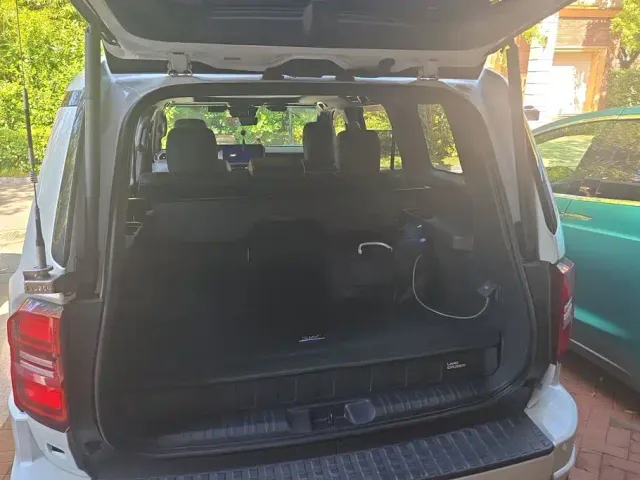 Toyota Prado — Фото автомобиля 4