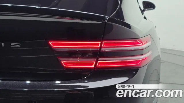 Genesis G80 Бензин 2.5 турбо 2WD — Фото автомобиля 22
