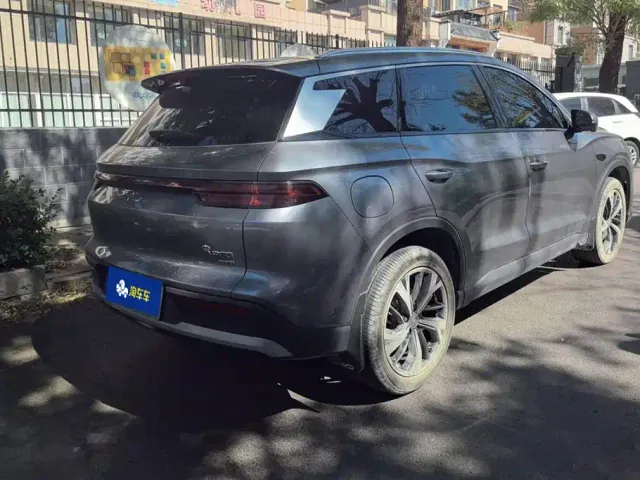 BYD Song Pro — Фото автомобиля 3