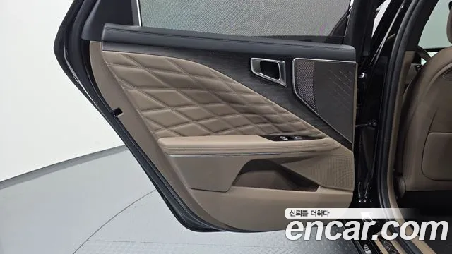 Kia K8 Hybrid — Фото автомобиля 14