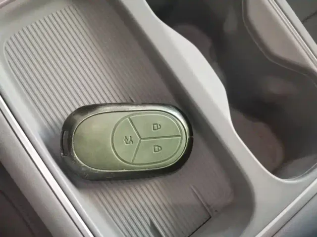 Nio EC6 — Фото автомобиля 8
