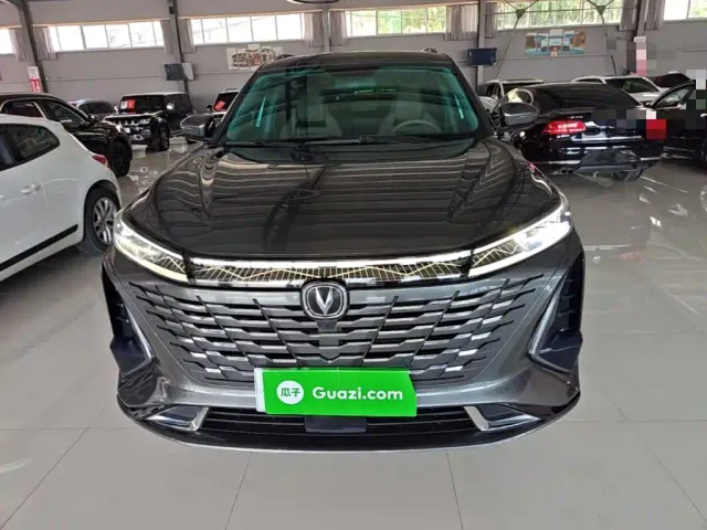Changan CS75 Plus — Фото автомобиля 2