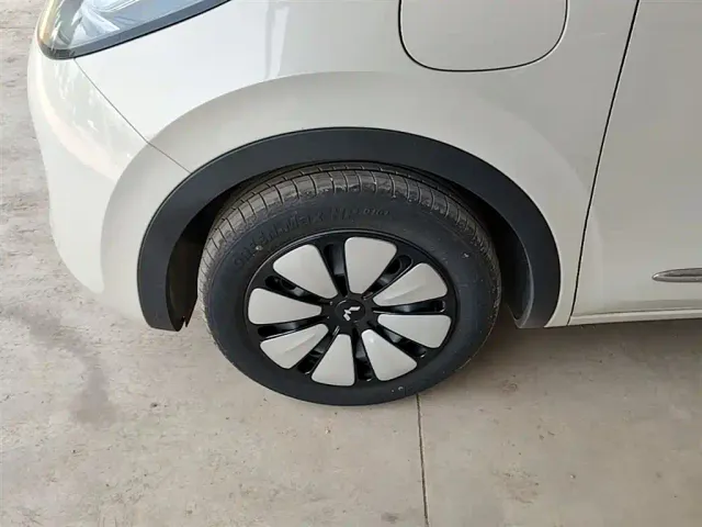Wuling Bingo — Фото автомобиля 22
