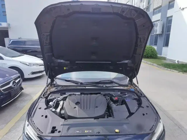Volvo S90 — Фото автомобиля 19
