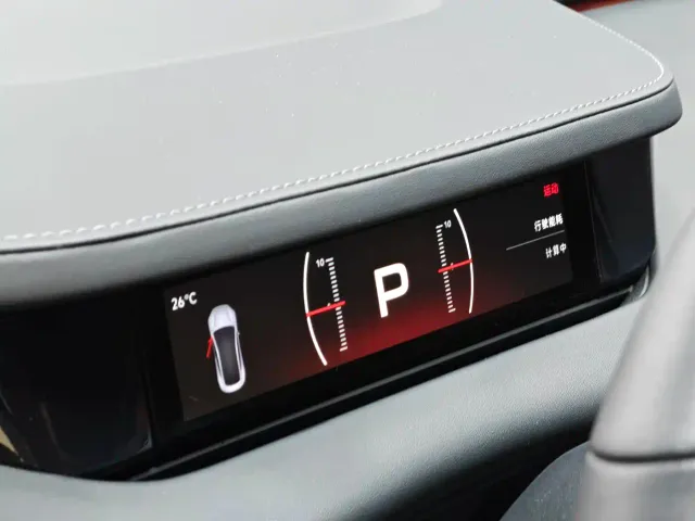 Xiaomi SU7 — Фото автомобиля 28