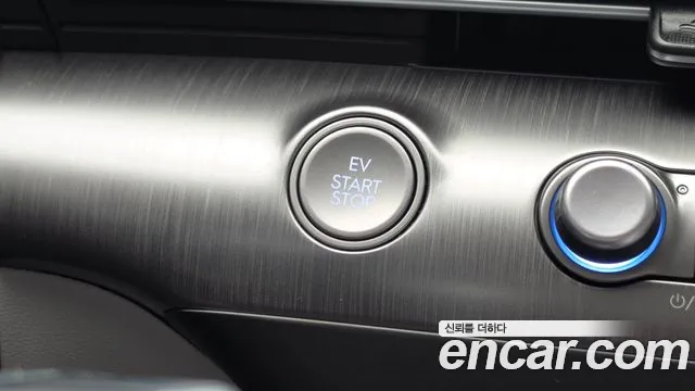 Hyundai Kona — Фото автомобиля 4