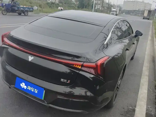 Hozon Neta S — Фото автомобиля 3