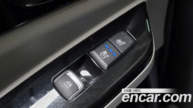 Kia Canival Carnival 4 поколение Бензин 7 мест Noblesse — Фото автомобиля 7