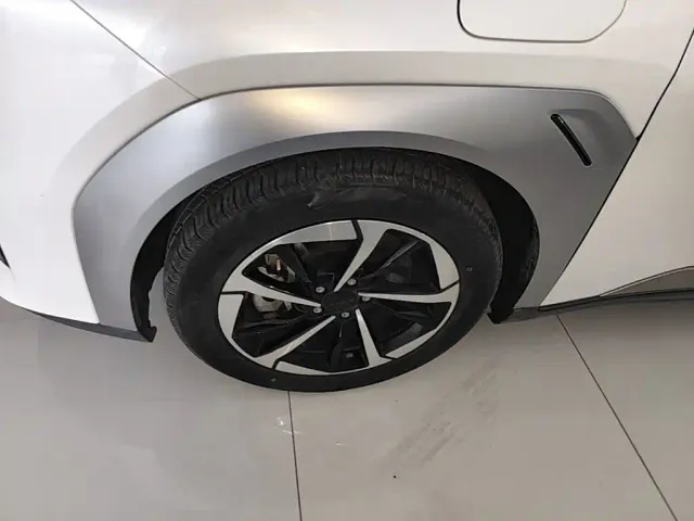 GAC Aion Y — Фото автомобиля 22