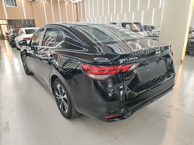 Nissan Sylphy — Фото автомобиля 4
