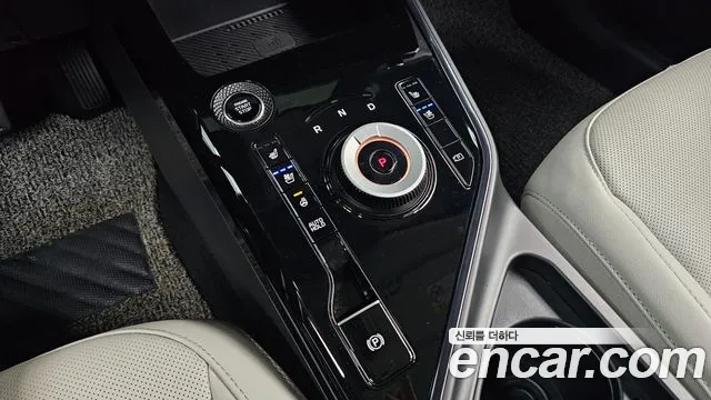 Kia Niro The All New — Фото автомобиля 12