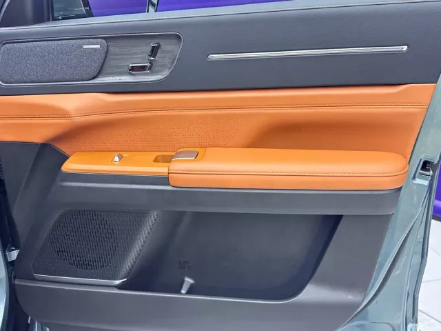Jetour X70L — Фото автомобиля 15