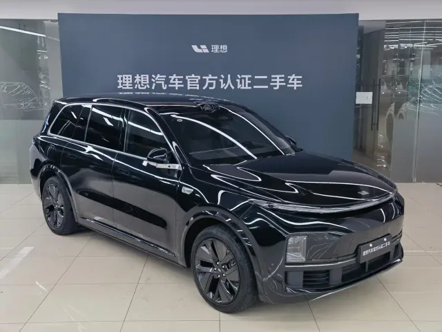 Li Auto L9 — Фото автомобиля 2