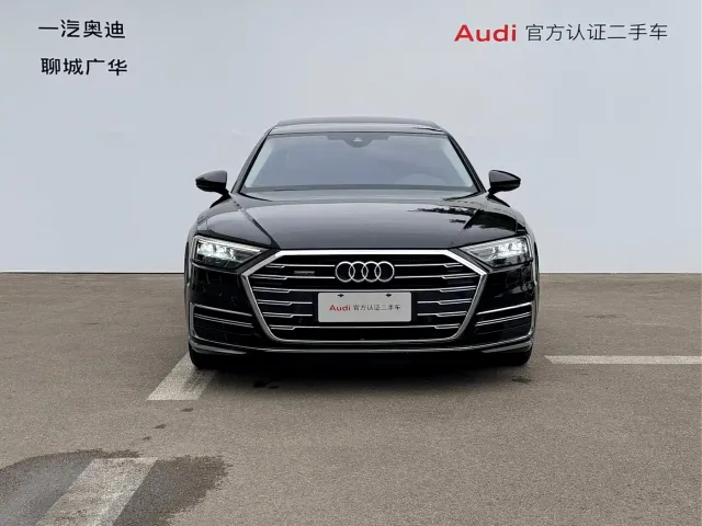 Audi A8 — Фото автомобиля 2