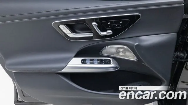 Mercedes-Benz E-Class W214 — Фото автомобиля 17