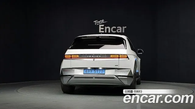 Hyundai Ioniq5 Ioniq5 Long Range AWD — Фото автомобиля 3