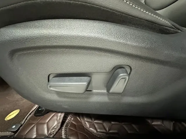 Hyundai ix35 — Фото автомобиля 12