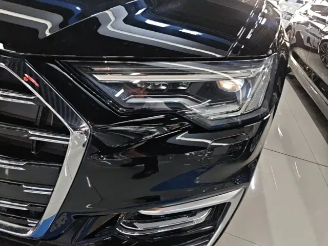 Audi A6L — Фото автомобиля 23