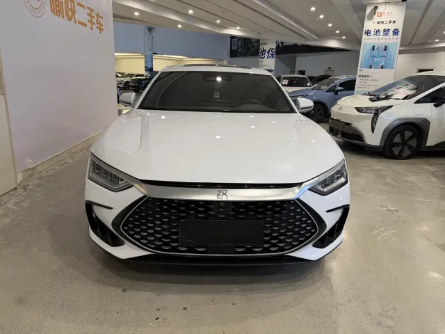 BYD Han — Фото автомобиля 3