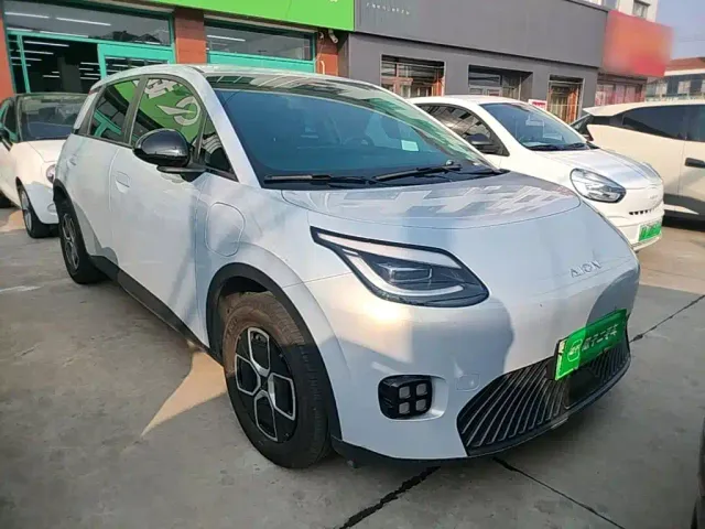 GAC Aion UT — Фото автомобиля 3