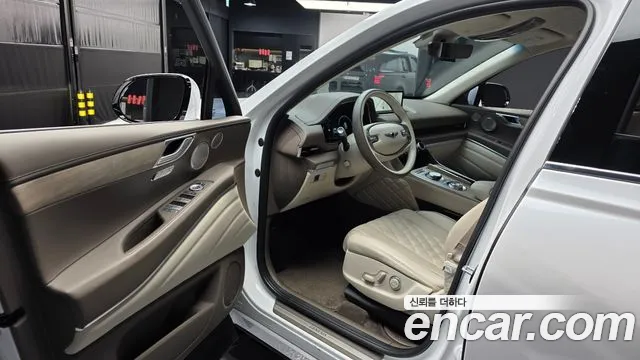 Genesis GV80 — Фото автомобиля 14