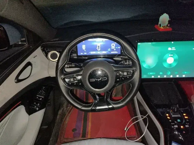 BYD Seal 2022 550km Standard Range RWD Premium — Фото автомобиля 2