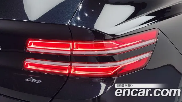 Genesis GV80 2.5T Бензин AWD — Фото автомобиля 18