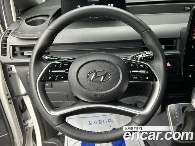 Hyundai Staria — Фото автомобиля 13