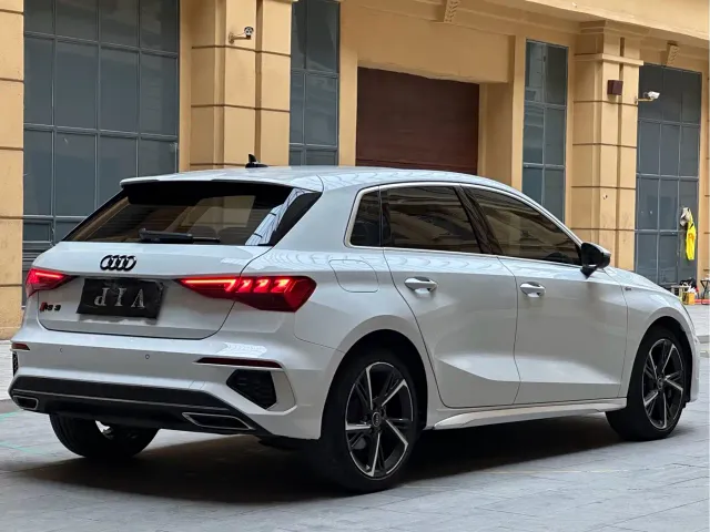Audi A3 — Фото автомобиля 3