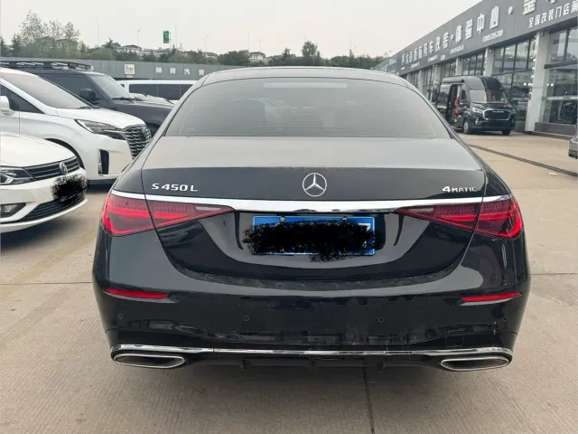 Mercedes-Benz S-Class — Фото автомобиля 8