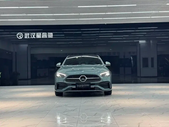 Mercedes-Benz C-Class — Фото автомобиля 3
