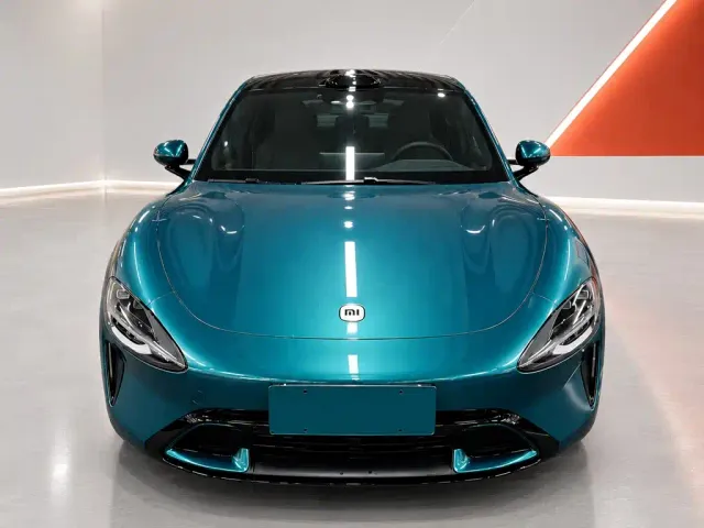 Xiaomi SU7 — Фото автомобиля 2